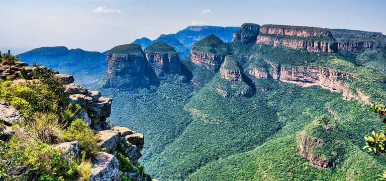 The Three Rondavels peaks rising from the Blyde River Canyon wall, Mpumalanga